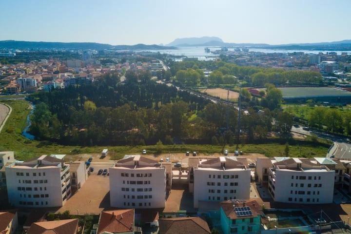 Il Borgo Appartamenti Olbia Exterior photo